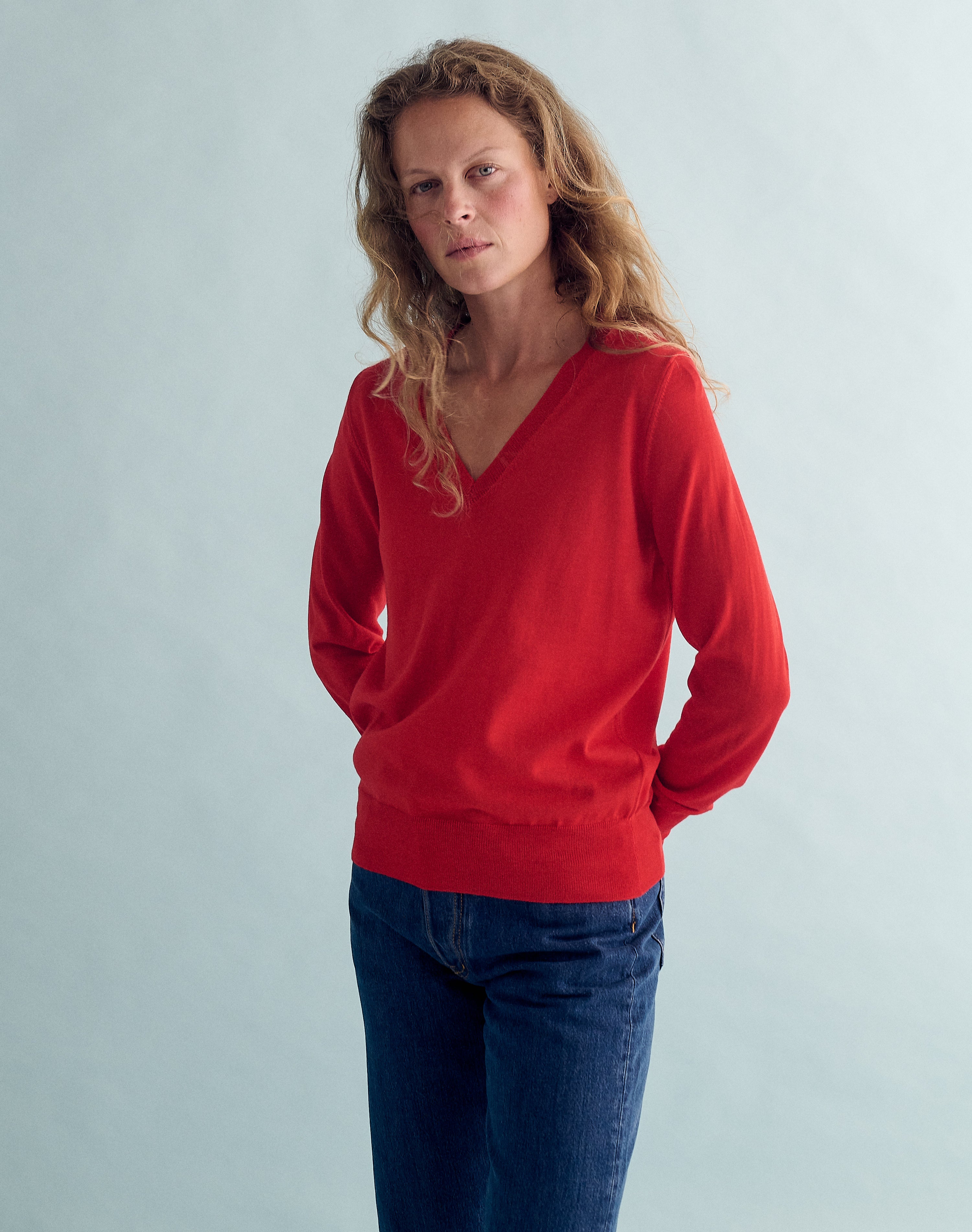 The Fine V - Poppy / Archive Sale