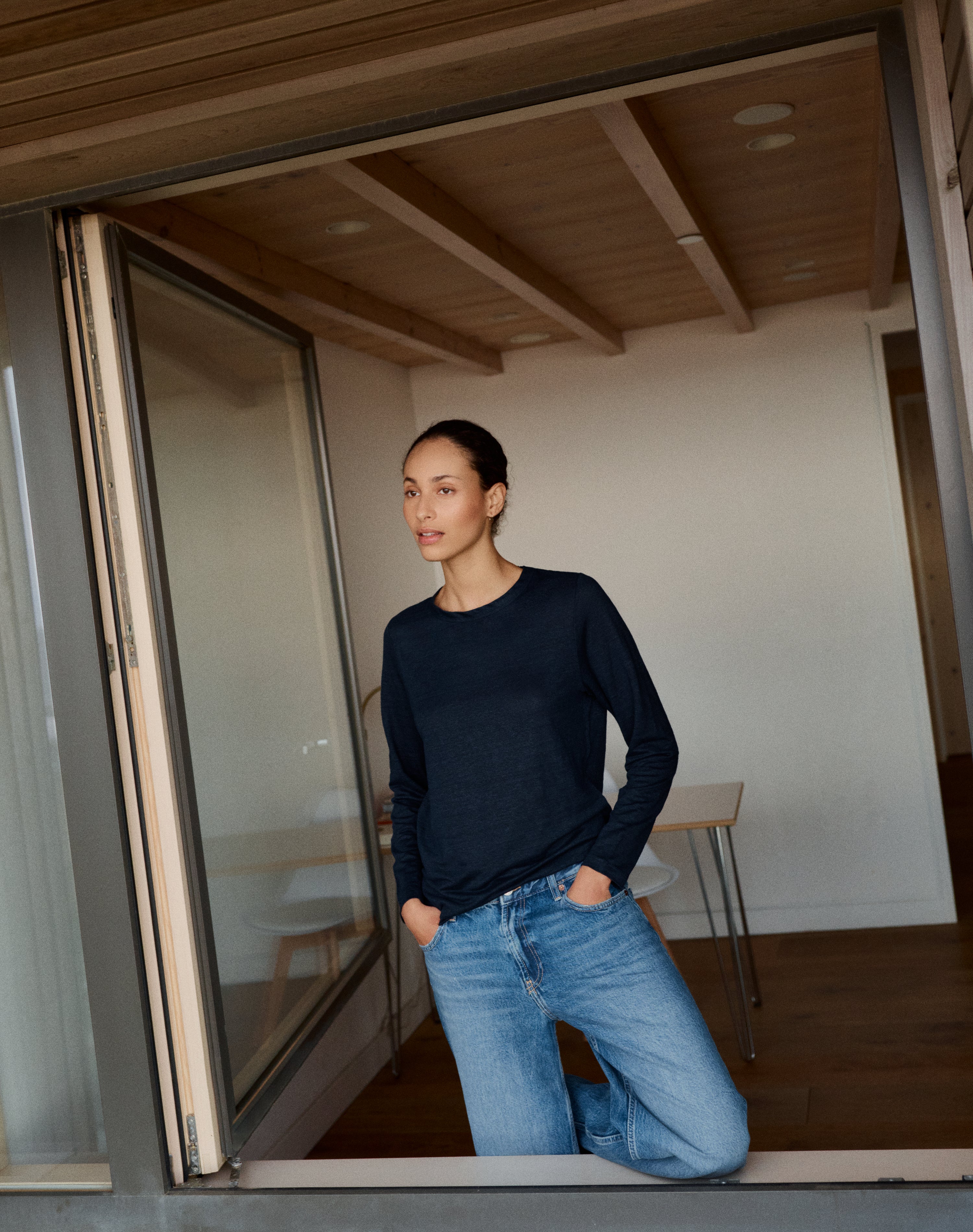 The Linen / The Long Sleeve - Navy