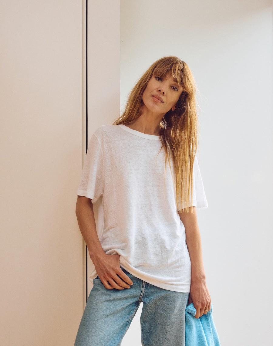 The Linen / The Classic Fit Tee - White