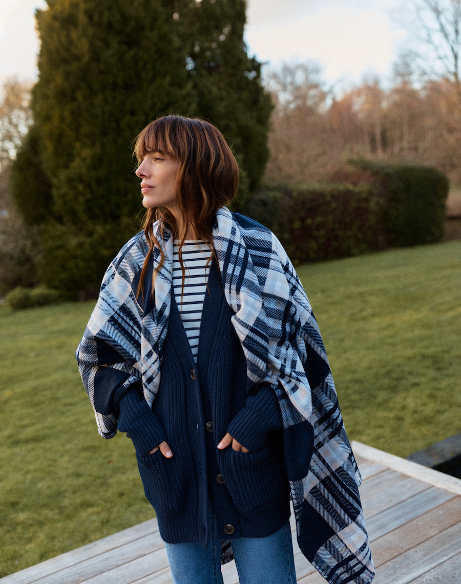 The Blanket Wrap - Navy / Pink Check